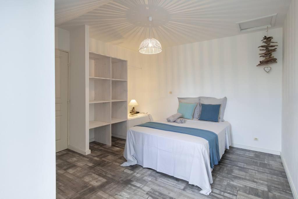 Appartement Le Bénitier à Saint-Gilles Les Bains Extérieur photo