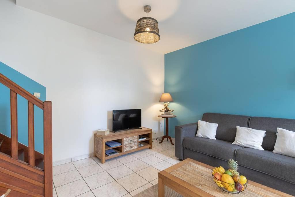 Appartement Le Bénitier à Saint-Gilles Les Bains Extérieur photo