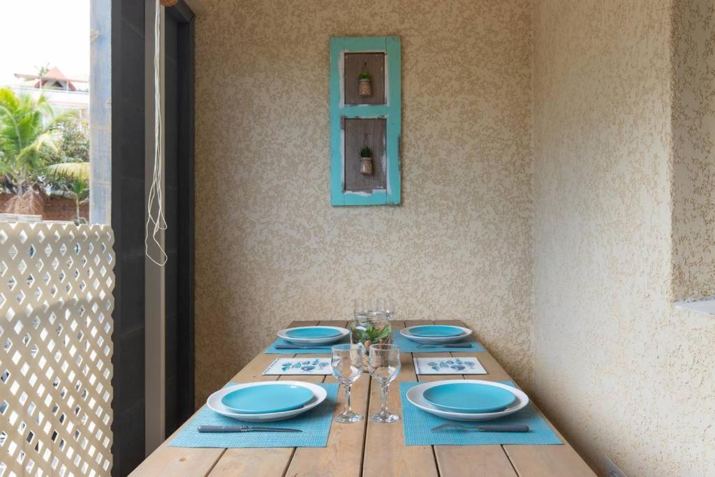 Appartement Le Bénitier à Saint-Gilles Les Bains Extérieur photo